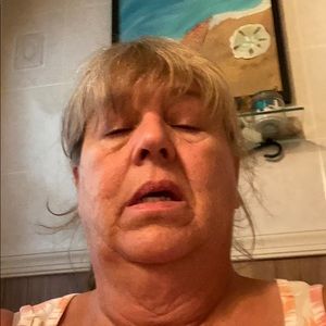 Meet your Posher, Annette